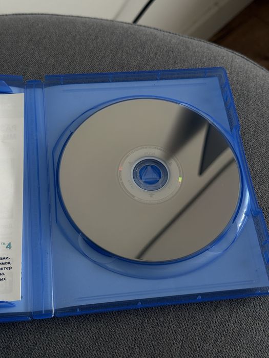 Sims 4 для PS4 ідеальний стан