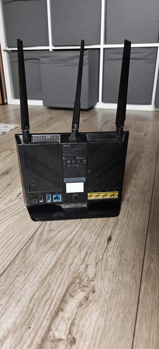 Router Asus RT-AC86U