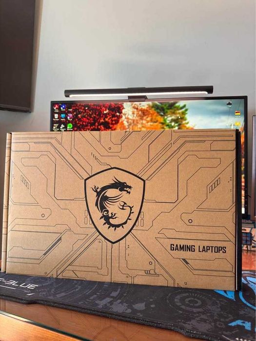 Vendo - Portátil MSI 16” Crosshair 16HX D14VFKG-270XPT Cosmos Gray