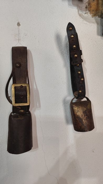 Coleção de 9 Chocalhos antigos