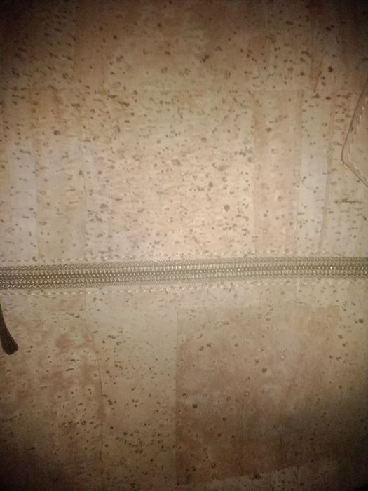 Mala com bolsa cortiça novas