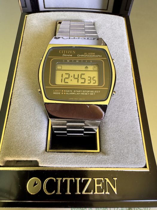 Zegarek Citizen Seven digital NOS