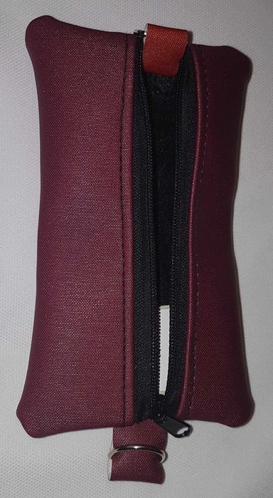 Etui na klucze dwukomorowe fiolet