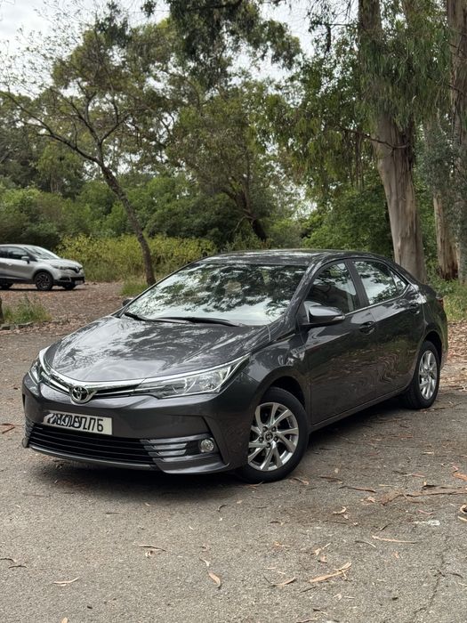 Toyota corolla 1.33 vvti Exlusive (32 mil km)
