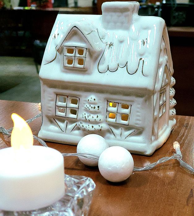 Безопасные подсвечники со свечками