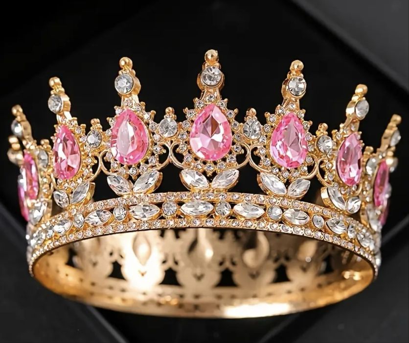 Корона диадема на праздник