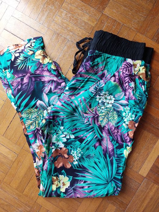 Calças M, em bom estado