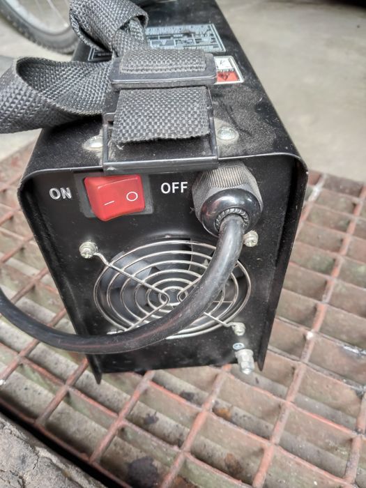 Spawarka elektrodowa