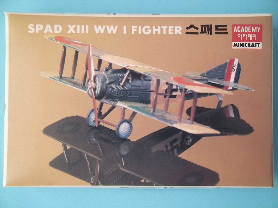 Academy Kit 1/72 - SPAD S.XIII