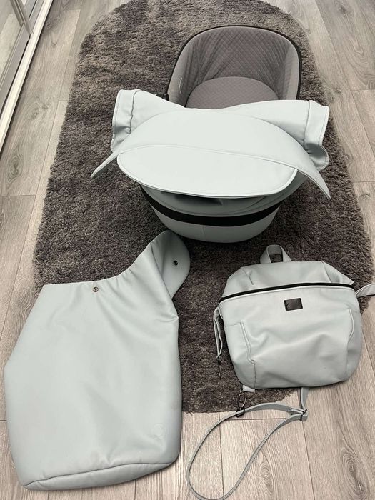 Продам коляскуПродам Anex e/type 2 в1. Люлька в хорошому стані.