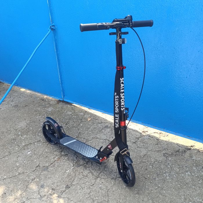Самокат "Scale Sports"