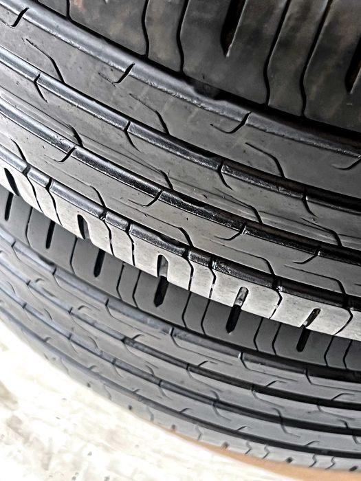 Pneus Continental Eco Contact 6 - 205/55/16 - Como NOVOS
