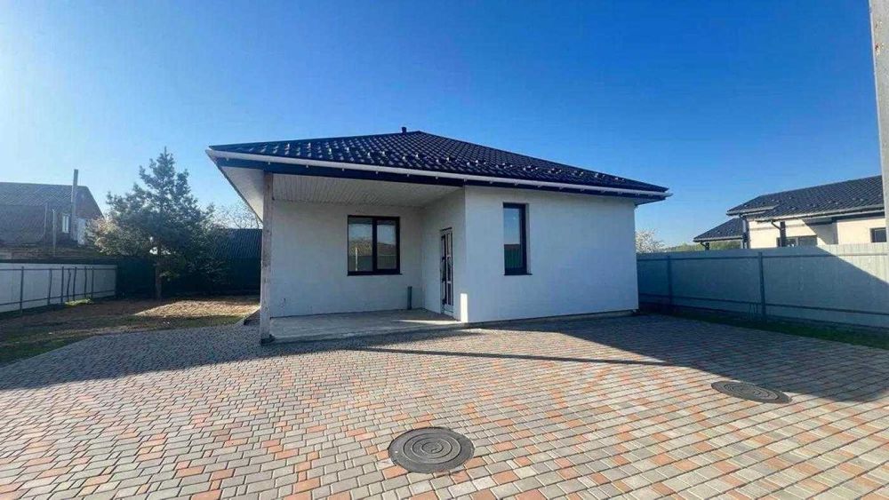 Новий Будинок на 6 сотках в центрі села  Лютіж Вишгородський район, 20 хв від Оболоні