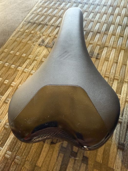 Siodelko B twin jak nowe