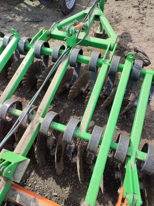 Продам Борона (лущильник)шарк 2.4