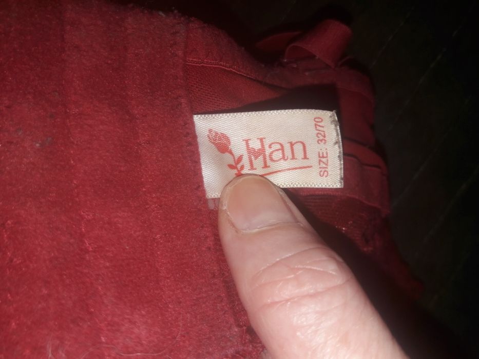 Biustonosze gorsety czerwone 75b