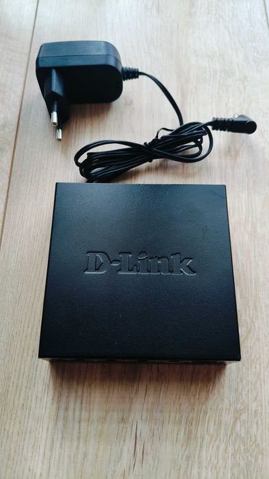 Switch D-Link DGS-105, 5x Gigabit