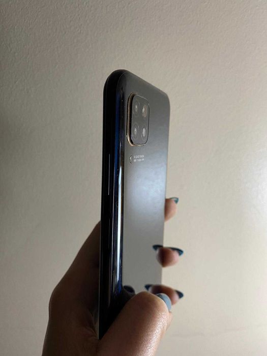 Huawei P40 Lite como Novo