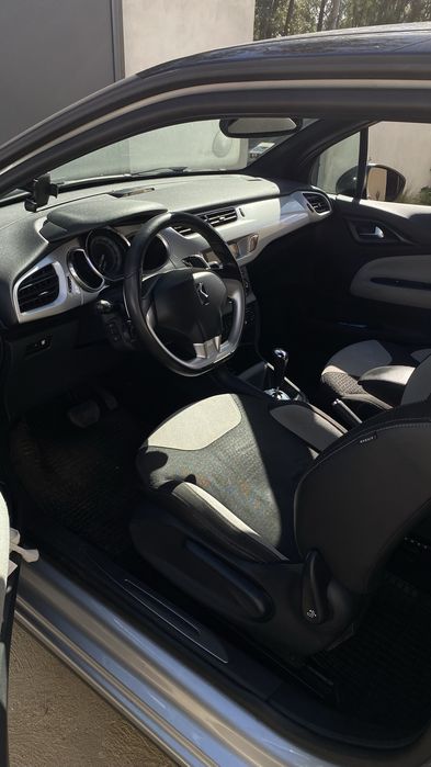 Citroën DS3 1.4 HDi (2013) 170 000 km Impecável e Muito Económico