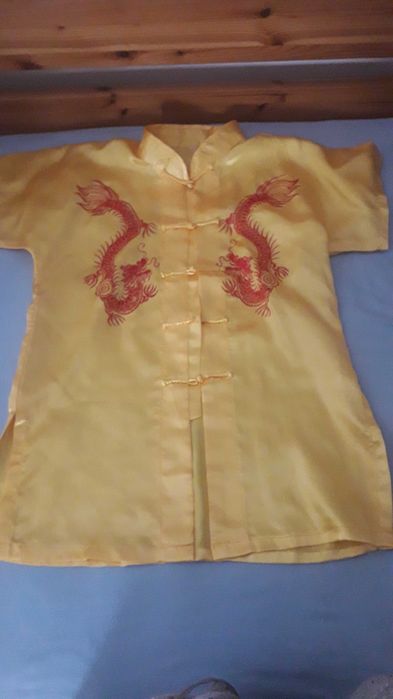 Chiński strój żółty