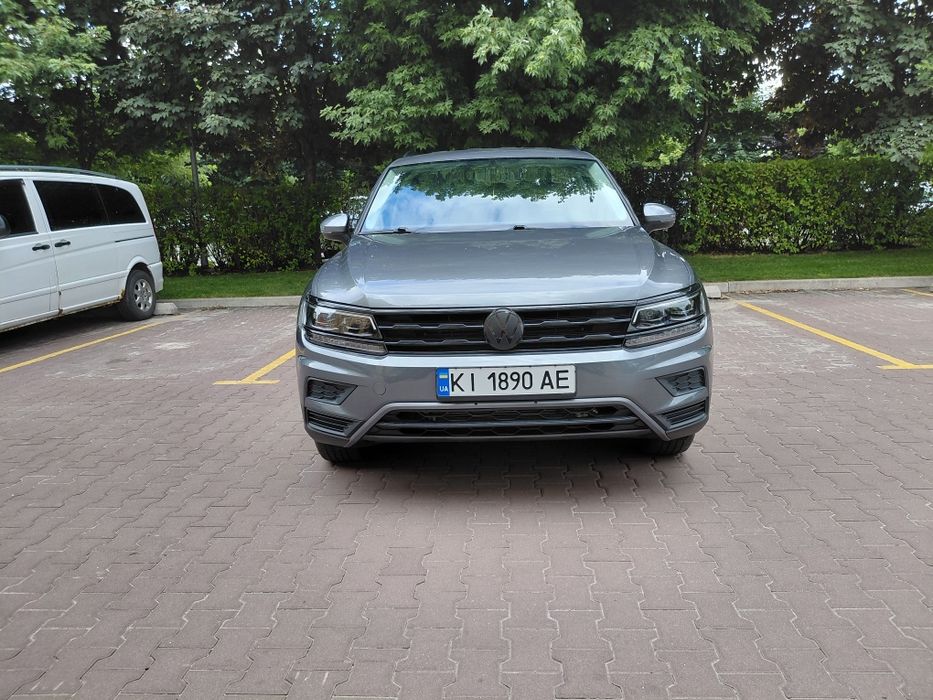 VW Tiguan  2019 2.0 передній привід