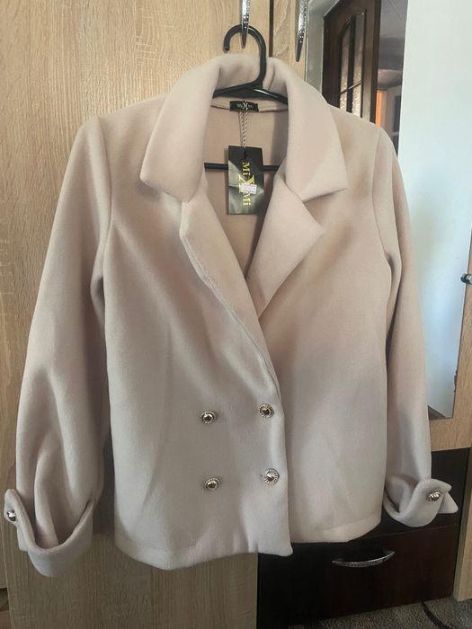 Продаю піджак кашеміровий