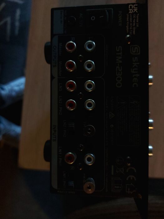 Zestaw kolumn + wzmacniacz + kontroler