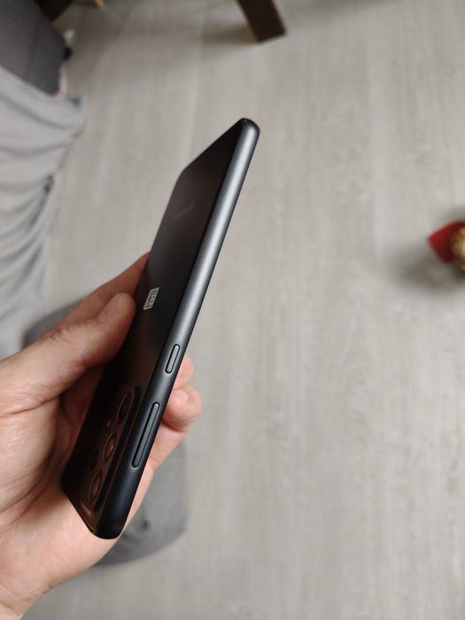 Samsung Galaxy A33 5G stan idealny jak nowy