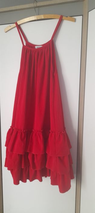 Czerwona sukienka