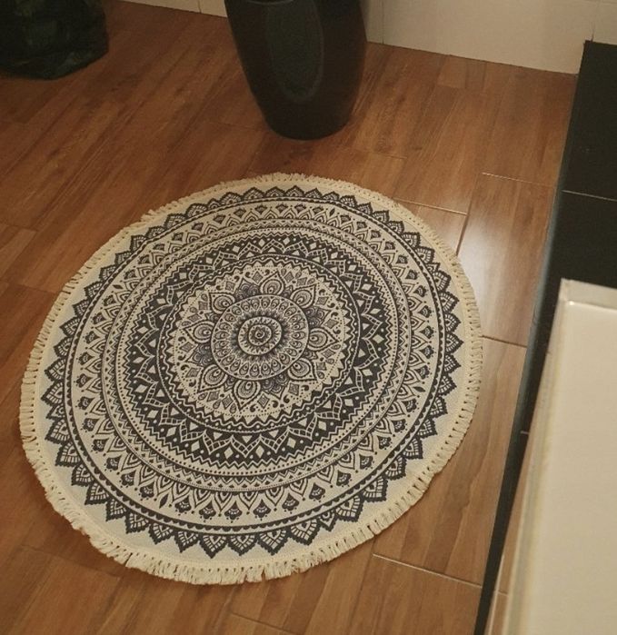 Z frędzlami niebieski 90 cm