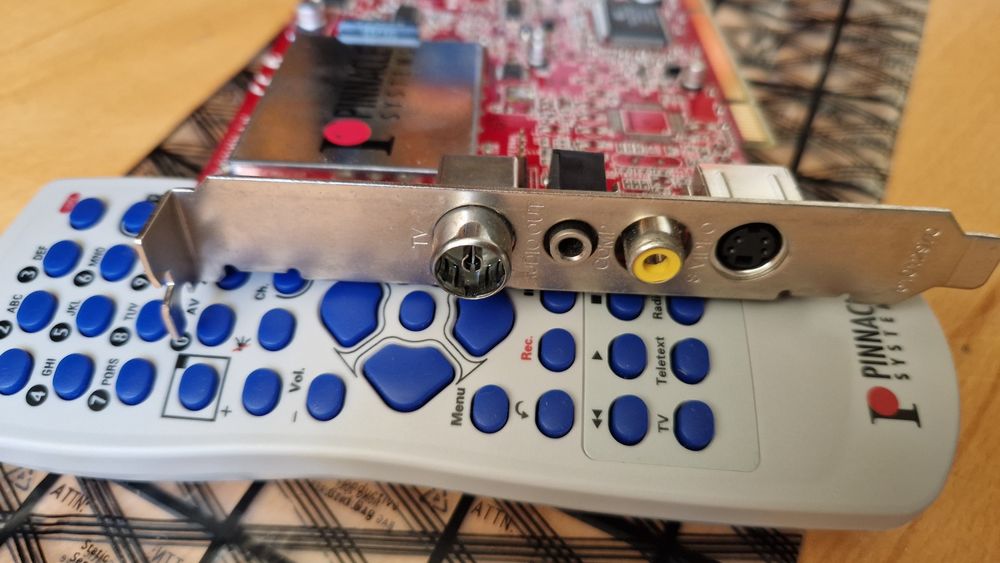 Placa de TV para PC Pinnacle