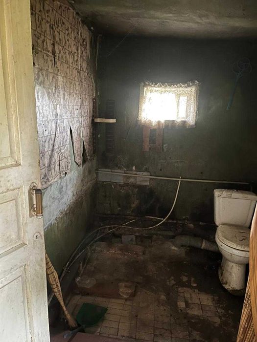 Продам будинок  у Нових Саржарах