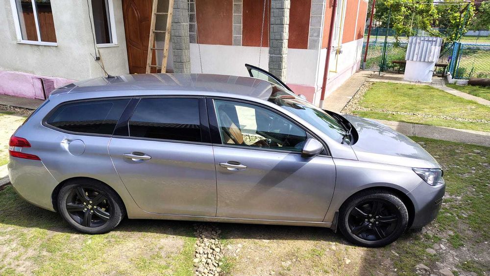 Peugeot 308 SW 2015