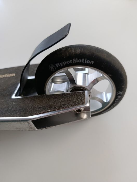 Hulajnoga Hyper Motion.+ Kask