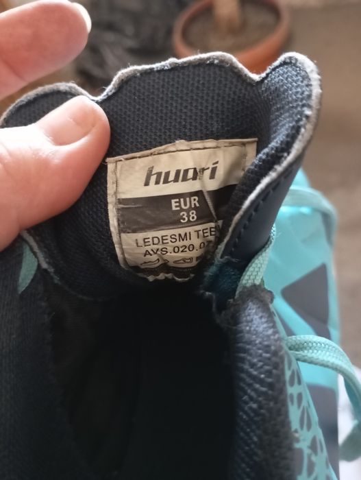 Buty piłkarskie m