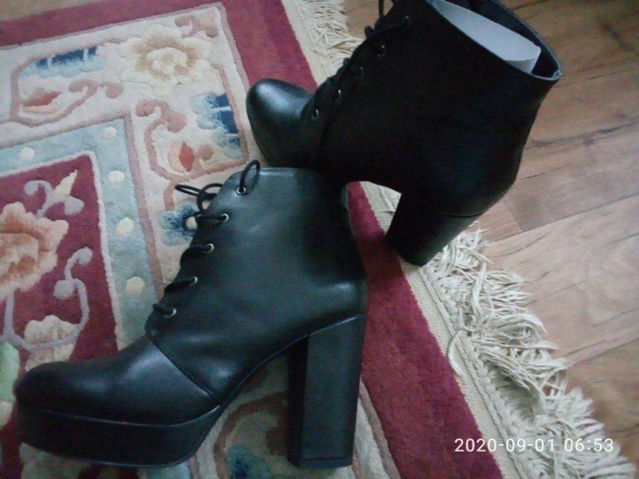 Продам новые ботильоны