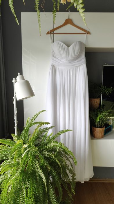 Suknia ślubna fasson M/L