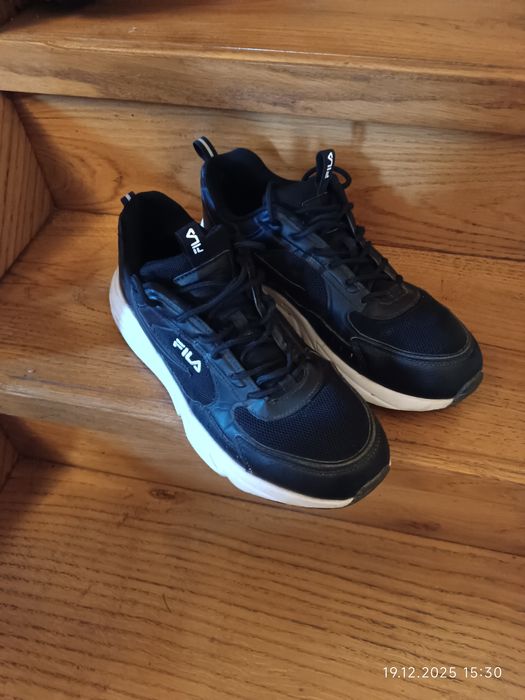 Шкіряні оригінал розмір 44