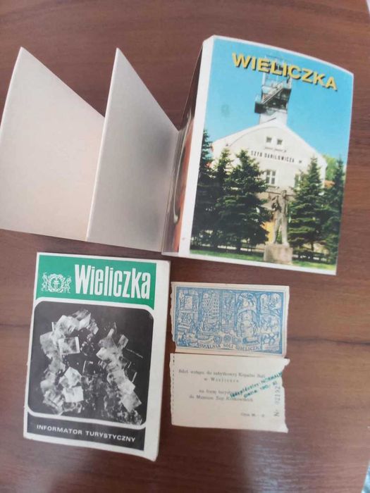 Wieliczka Informator turystyczny , książeczka składana , bilety zestaw