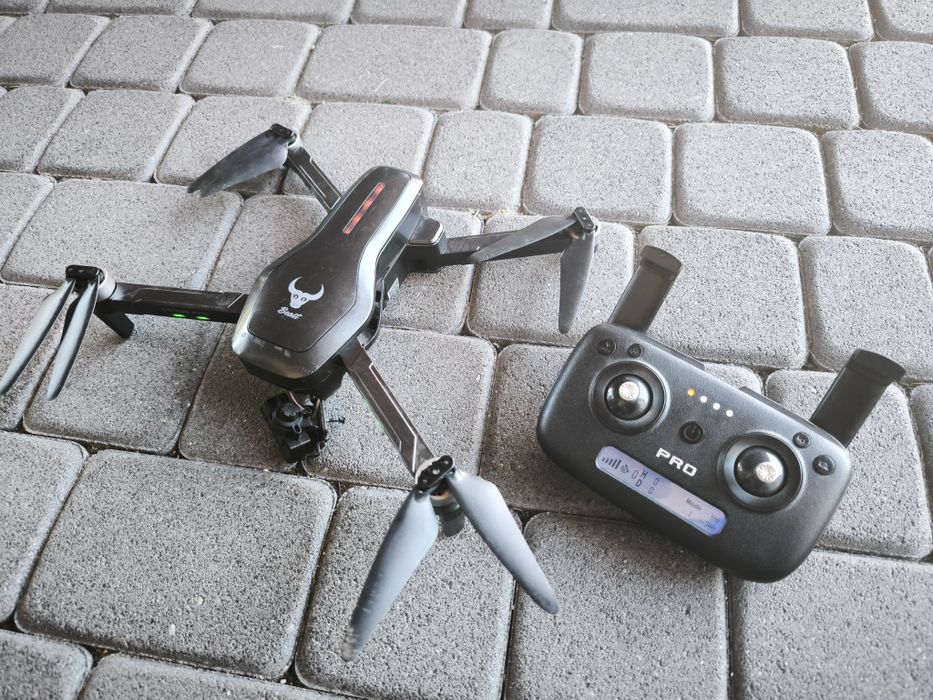 Dron SG906  z batrią 2 sztuki