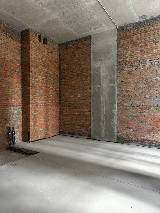 Оренда приміщення 44 м в ЖК Крона Парк. Канікули 6 місяців