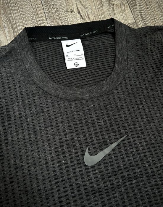 Футболка T-shirt Nike Pro DFADV NPC TOP SS Originals