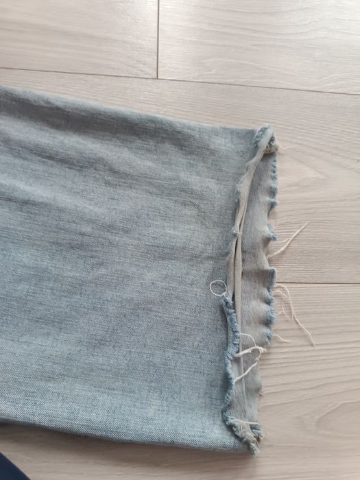 Джинси кльош недорого