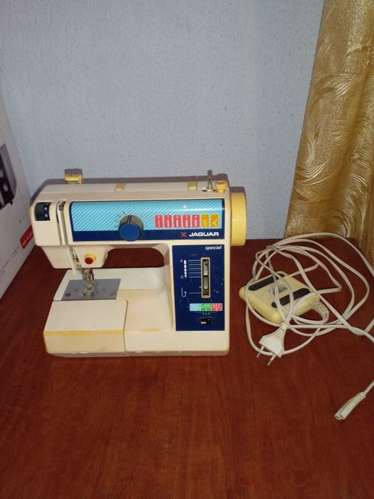 Продам швейную машинку JAGUAR