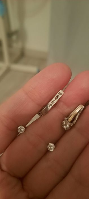 Серебряные серьги.Очень красивые.Срібні сережки .