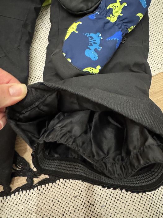 Лижний костюм з рукавичками