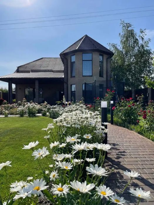 Продам шикарный дом в пос. Обуховка