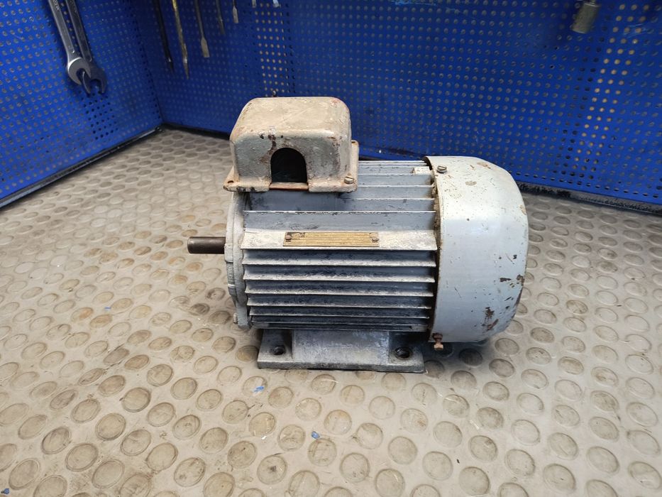 Silnik 1,1kW 1440/min elektryczny motor indukcyjny  betoniarki