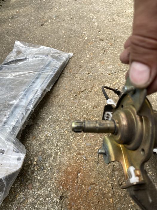 Передні склопідйомники Lanos