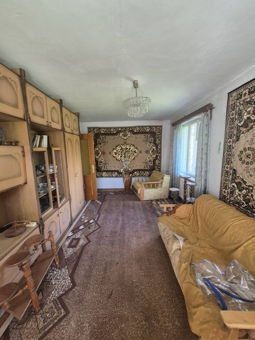 Продаж будинку  село  Страдч